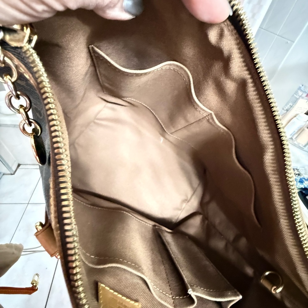 Louis Vuitton Monogram Brown Crossbody Bag - Picture 13 of 14